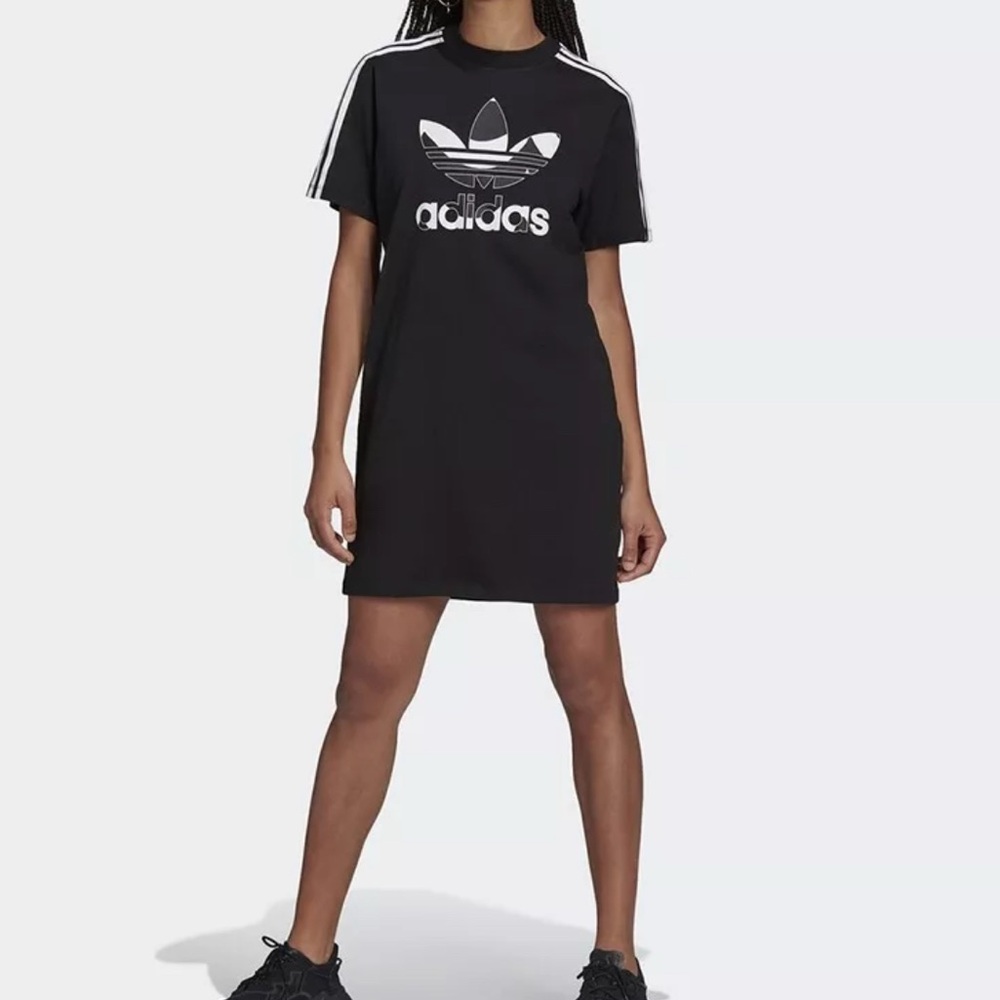 adidas Originals MARIMEKKO TREFOIL PRINT INFILL TEE DRESS Small